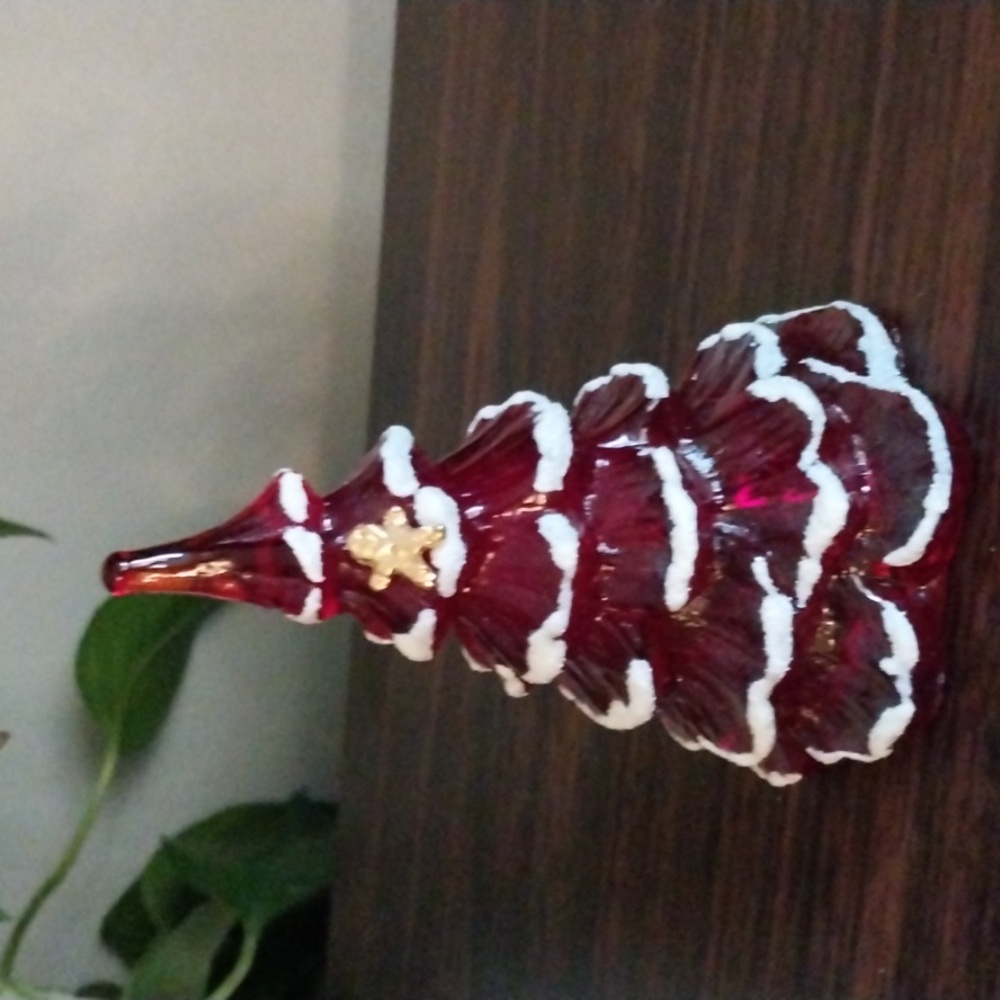 Fenton Red Glass Christmas Tree Flocked with Gingerbread Man-glows w/ Blacklight